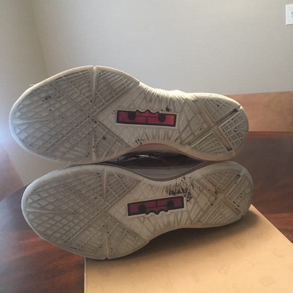 Nike LeBron X Cork QS - Picture 4 of 4